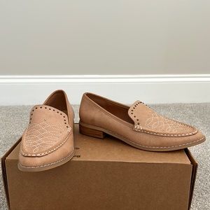 Mi.iM genuine leather loafers, size 7.
